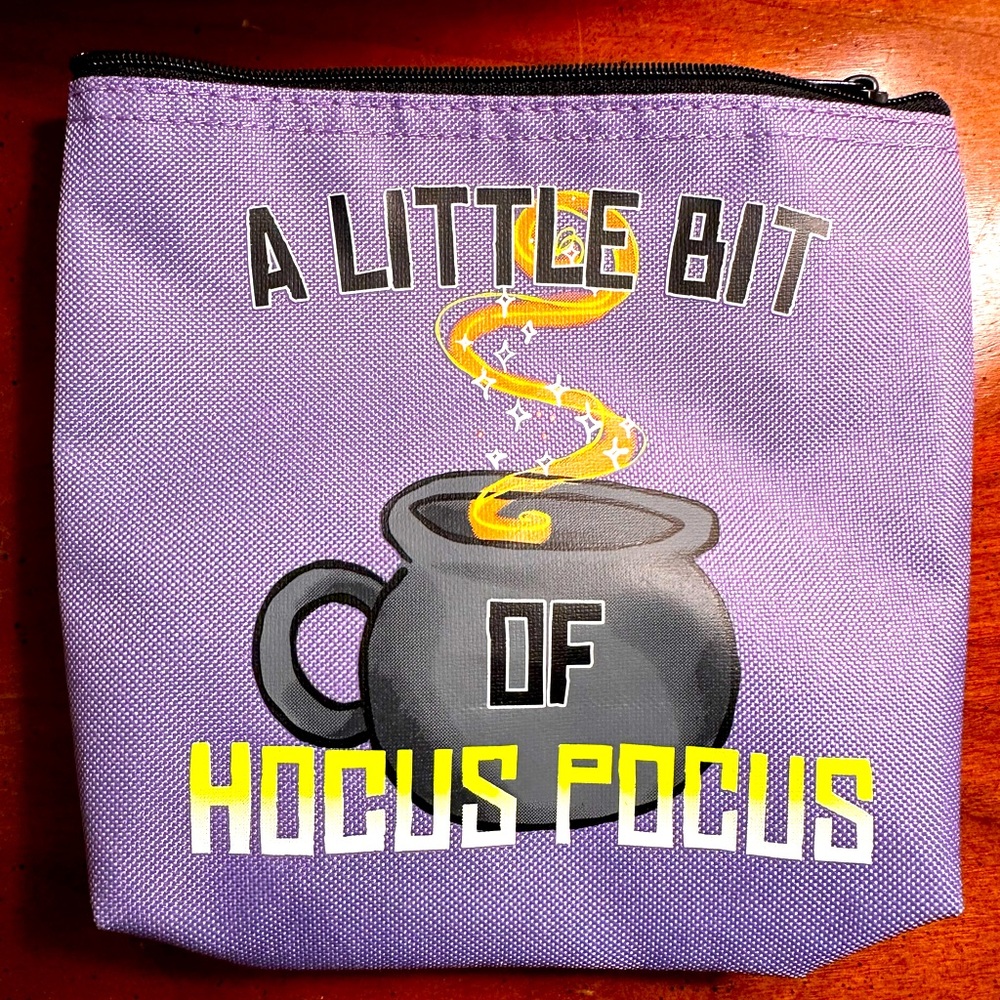 Thirty-One Hocus Pocus Halloween Snack Pouch- NEW